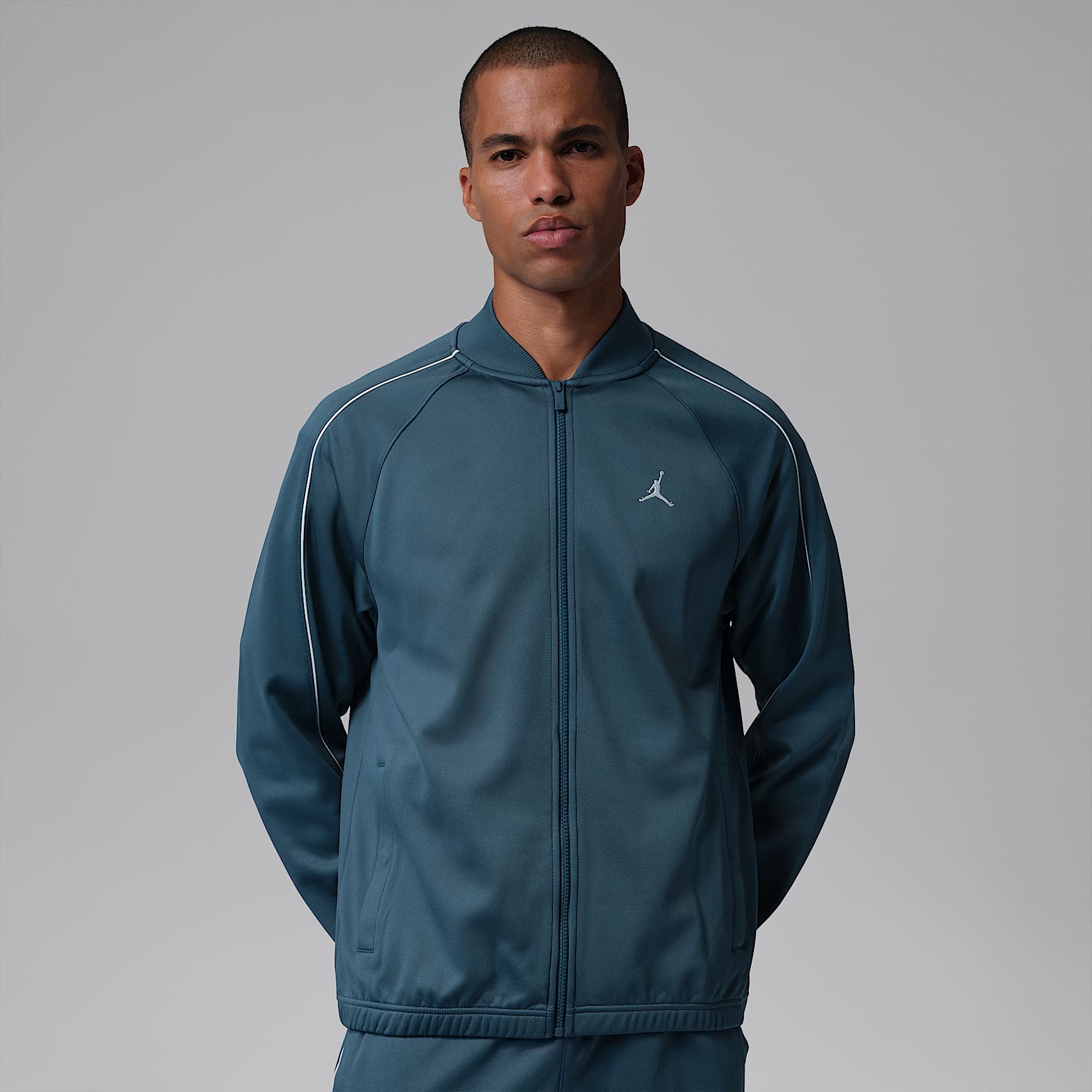 Jordan Brooklyn Men's Tricot Track Jacket. Nike HR